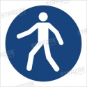 M24 – NAKAZ PRZECHODZENIA W OZNAKOWANYM MIEJSCU